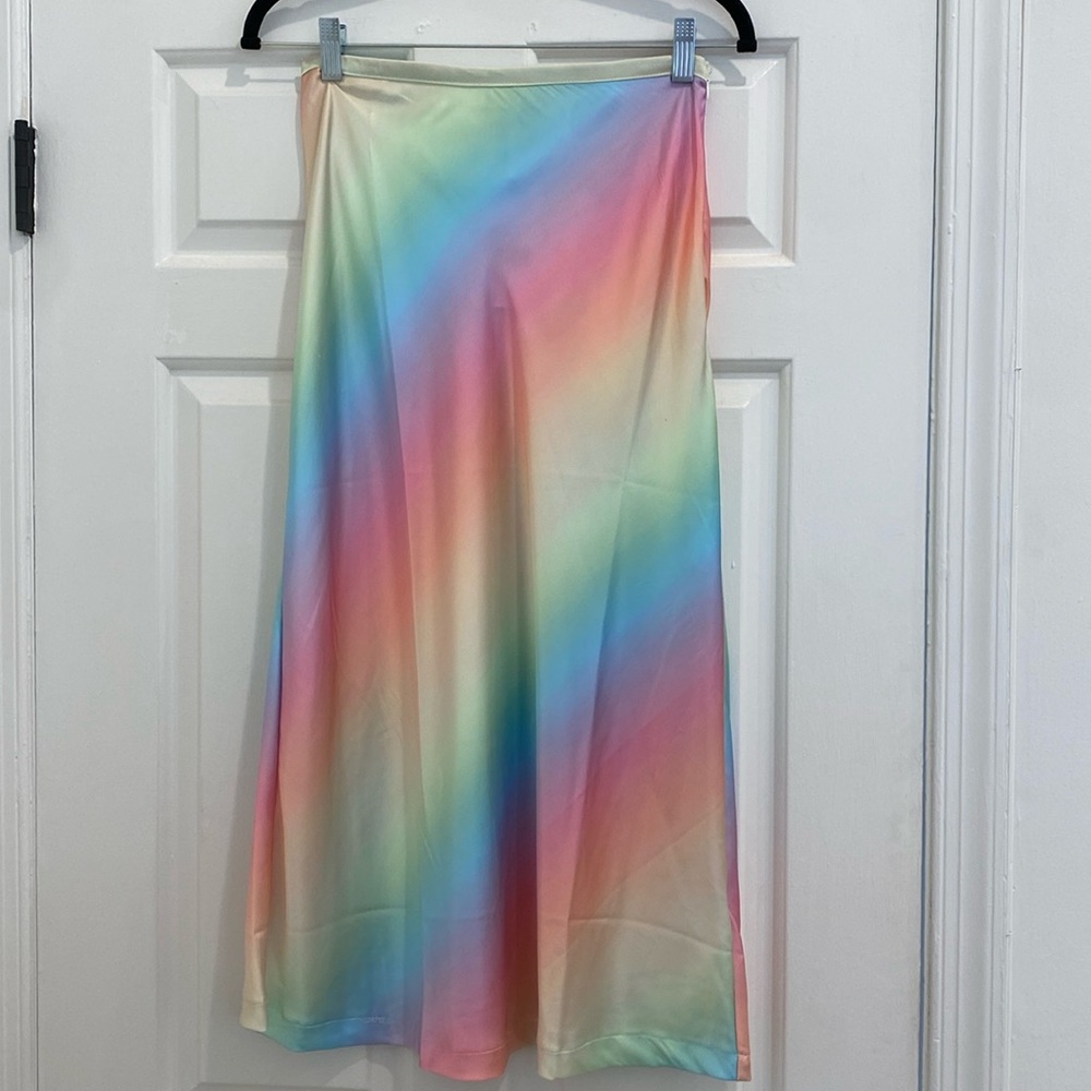 NWT lioness rainbow midi skirt